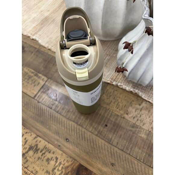 Owala 24oz FreeSip - Olive a Sudden - Hearth & Hand with Magnolia NEW - Picture 4 of 5